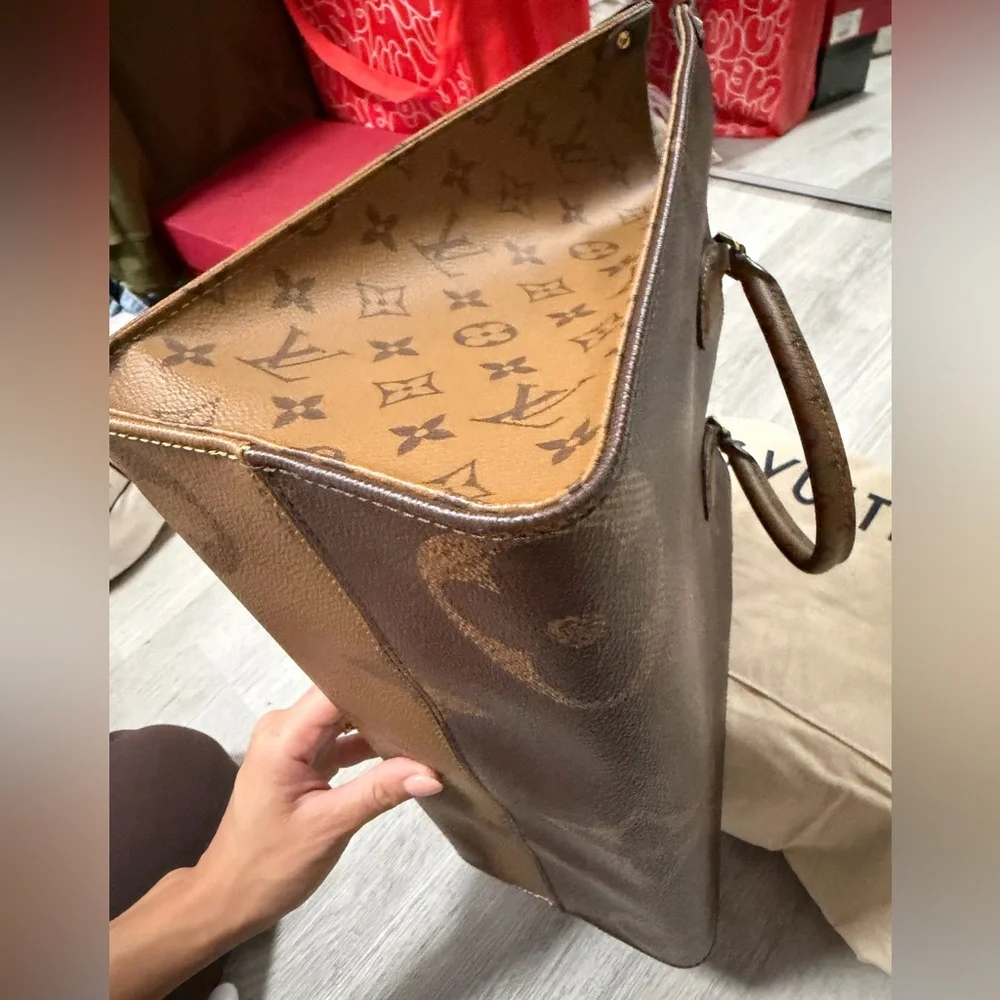 Louis Vuitton onthego MM revese monogram